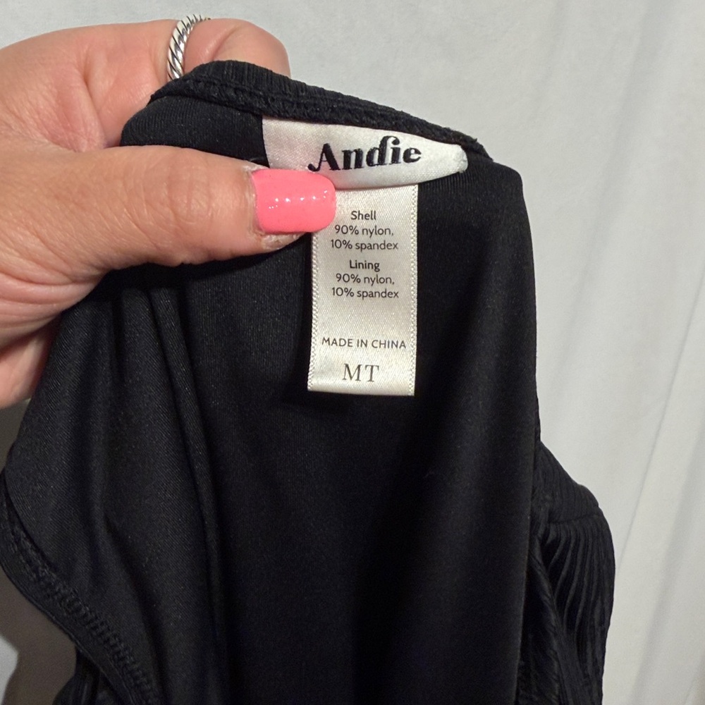 Andie The Malibu One Piece LT Black Size Medium - Picture 11 of 12